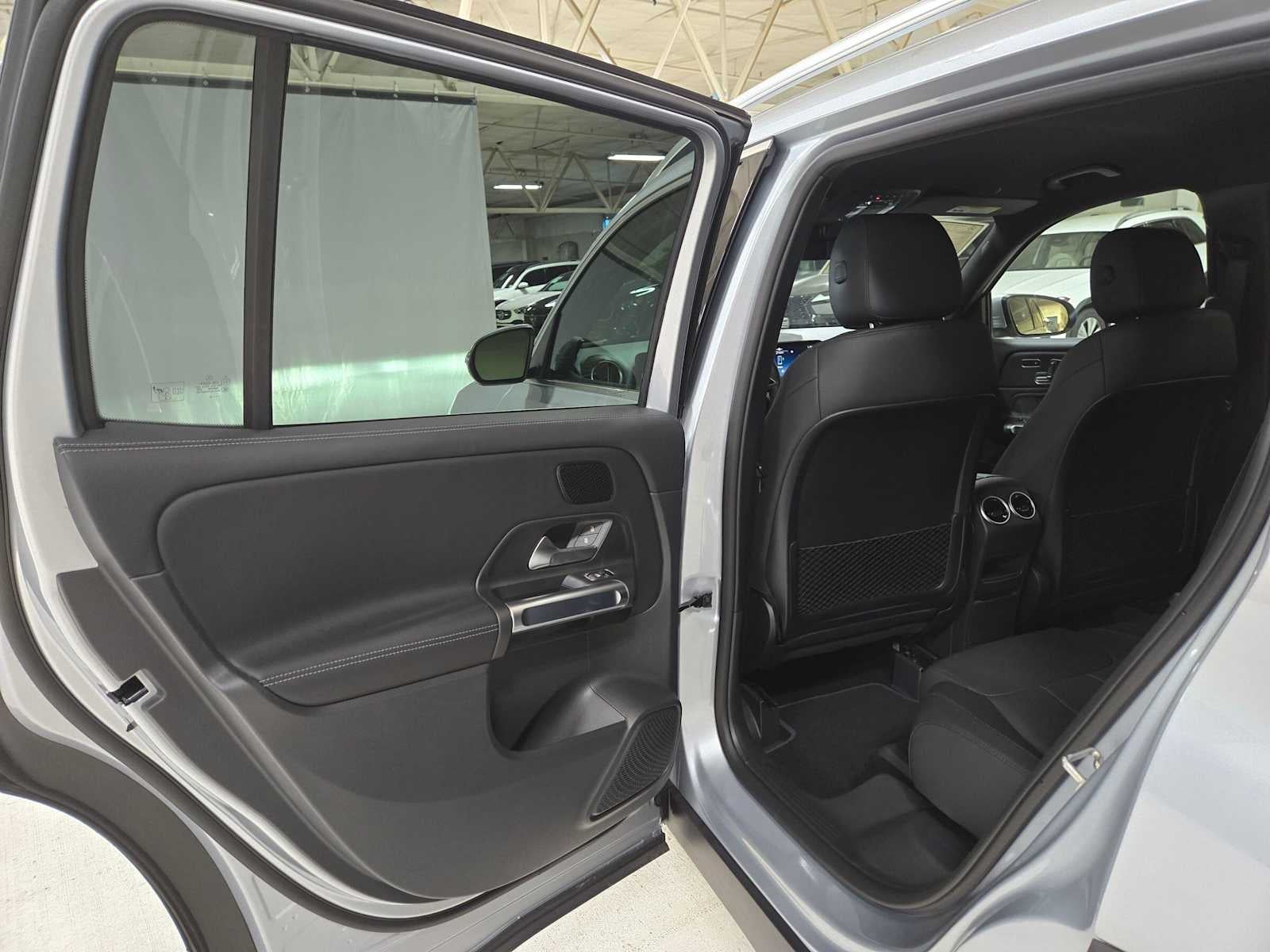 2026 Mercedes-Benz GLB 250 4MATIC® SUV