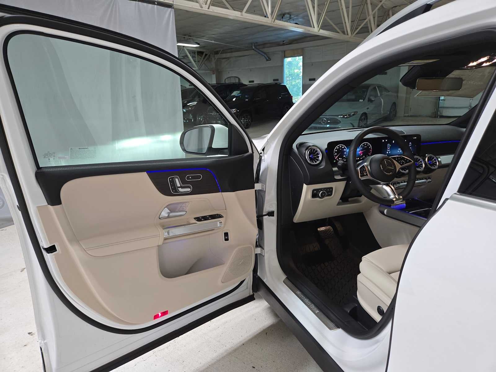 2026 Mercedes-Benz GLB 250 4MATIC® SUV