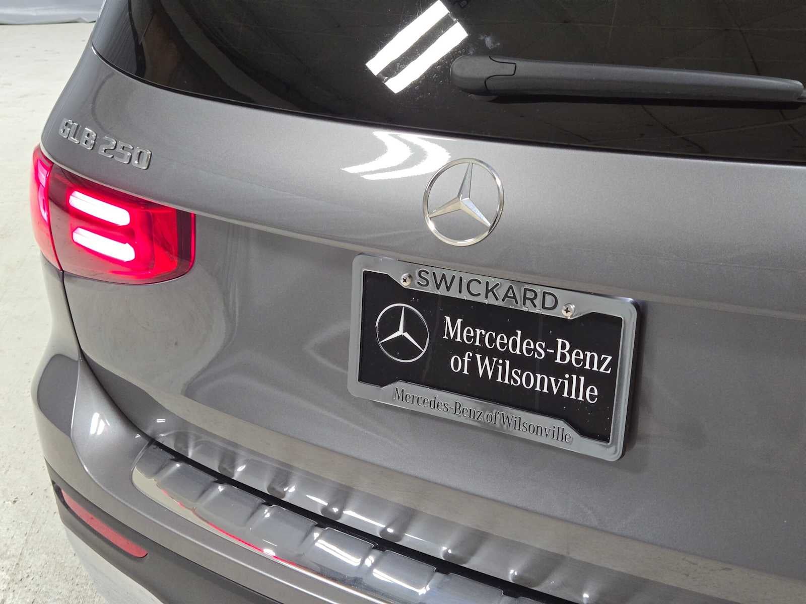2026 Mercedes-Benz GLB 250 4MATIC® SUV