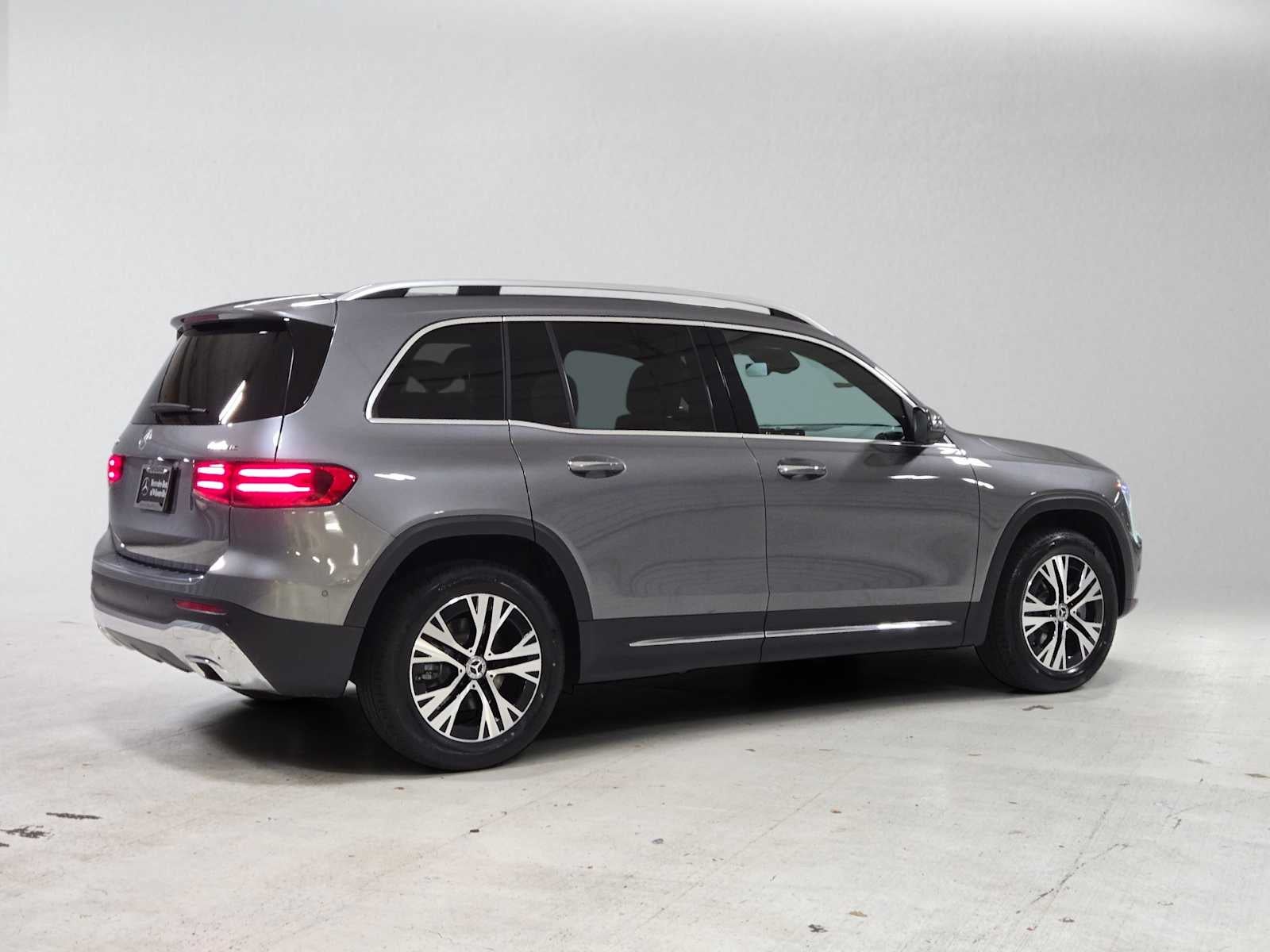 2026 Mercedes-Benz GLB 250 4MATIC® SUV