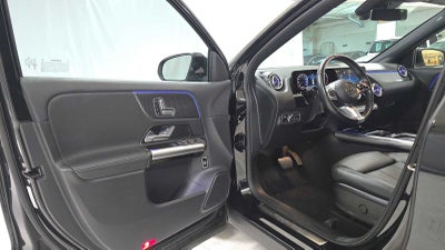 2025 Mercedes-Benz GLA 250 SUV