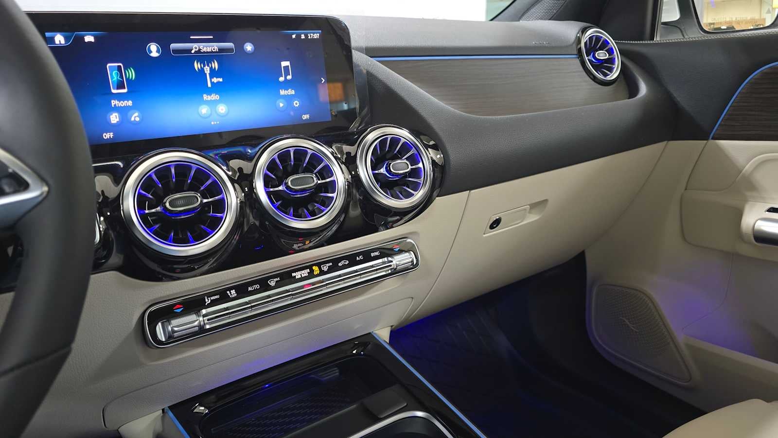 2026 Mercedes-Benz GLA 250 4MATIC® SUV