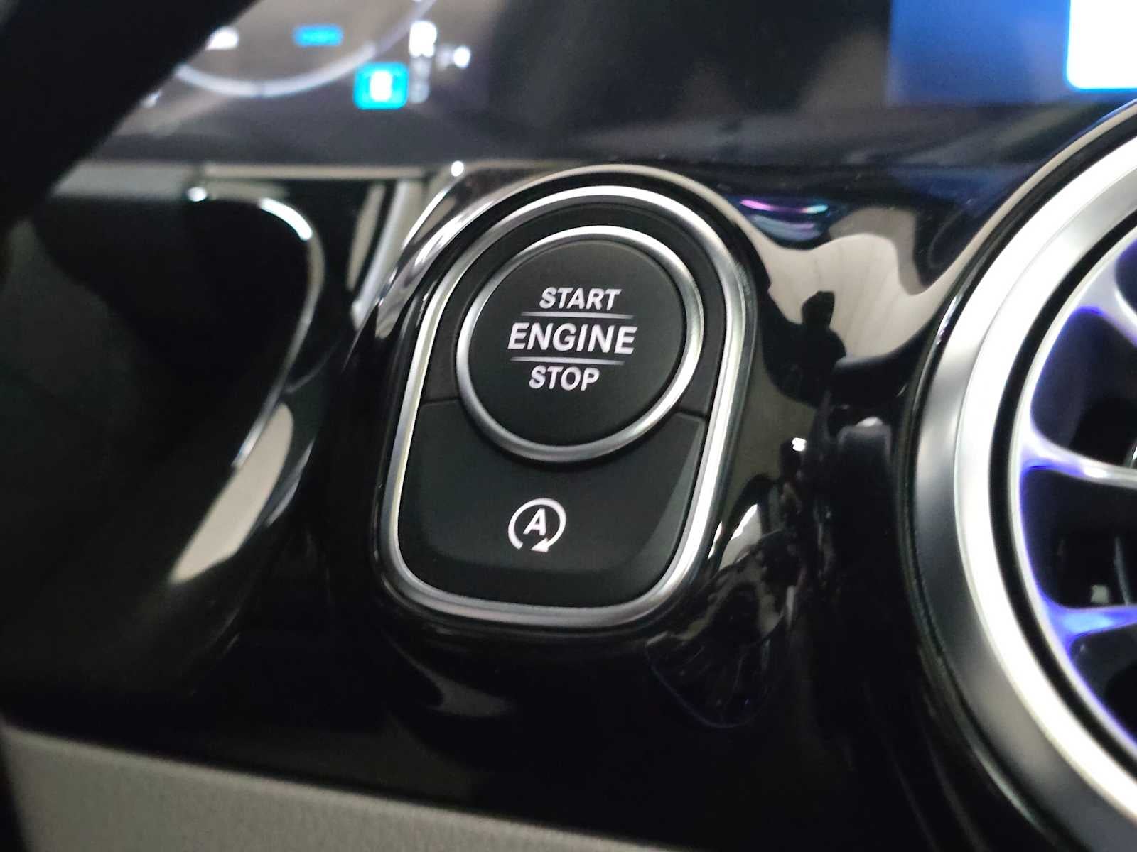 2026 Mercedes-Benz GLA 250 4MATIC® SUV