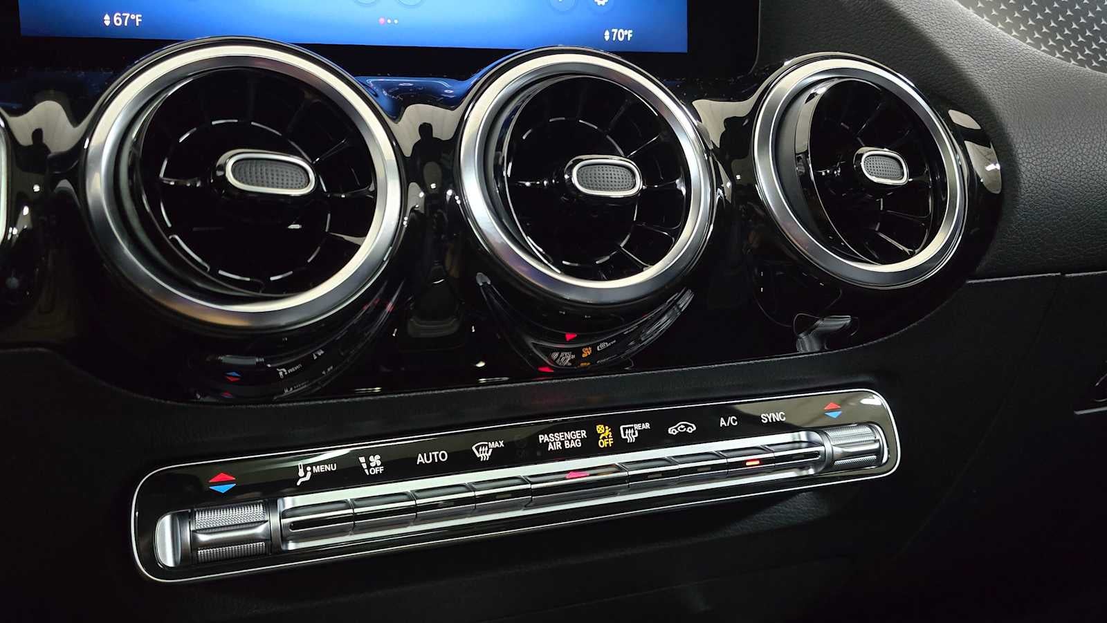 2026 Mercedes-Benz GLA 250 4MATIC® SUV