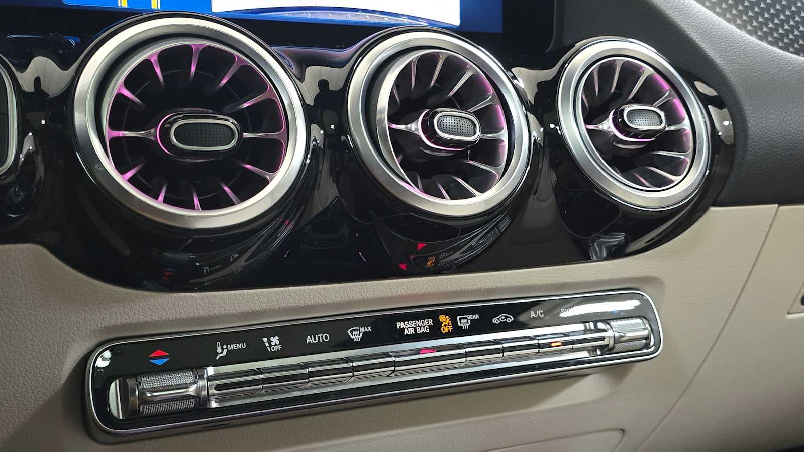 2025 Mercedes-Benz GLA 250 4MATIC® SUV