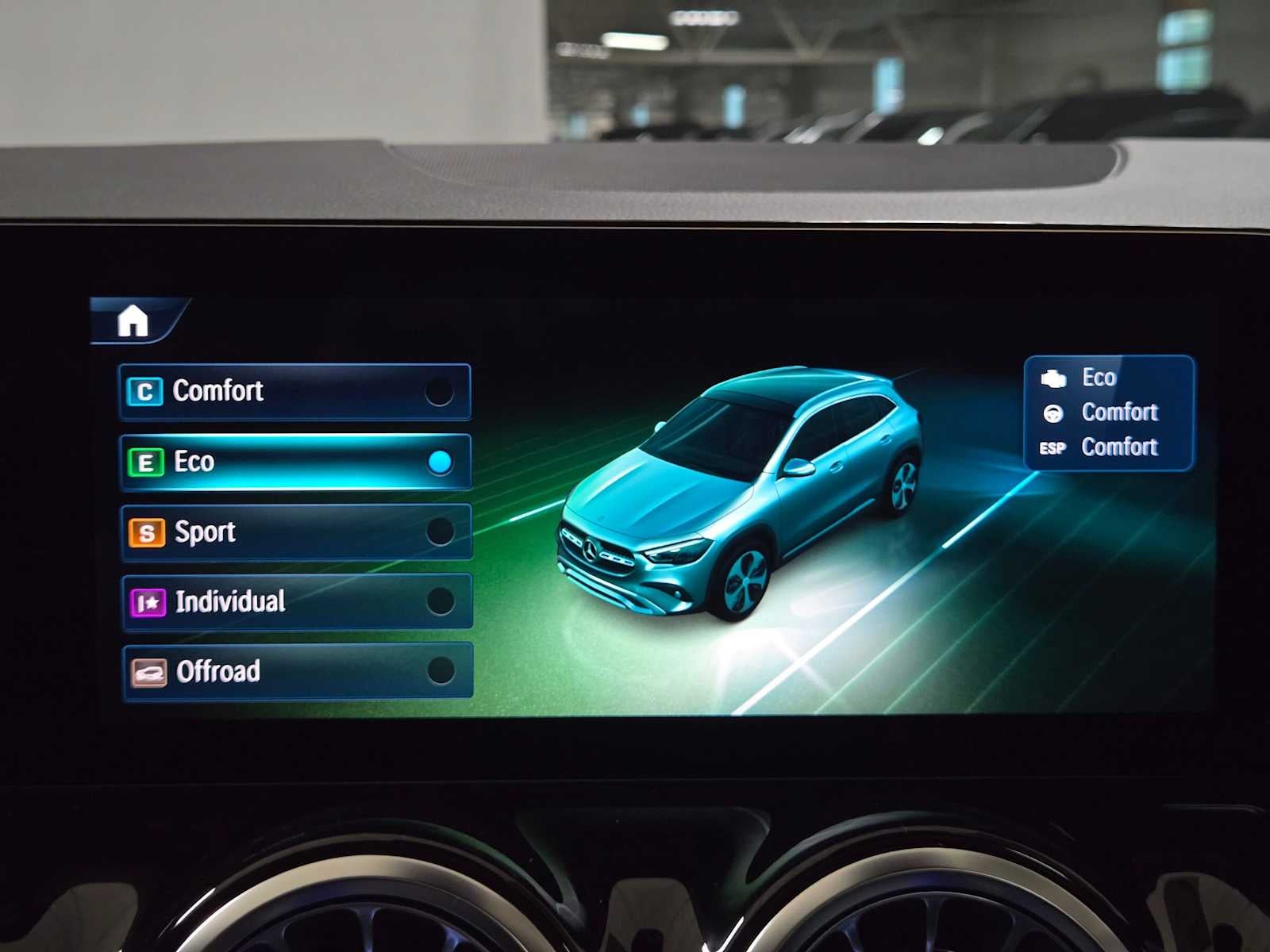 2026 Mercedes-Benz GLA 250 4MATIC® SUV