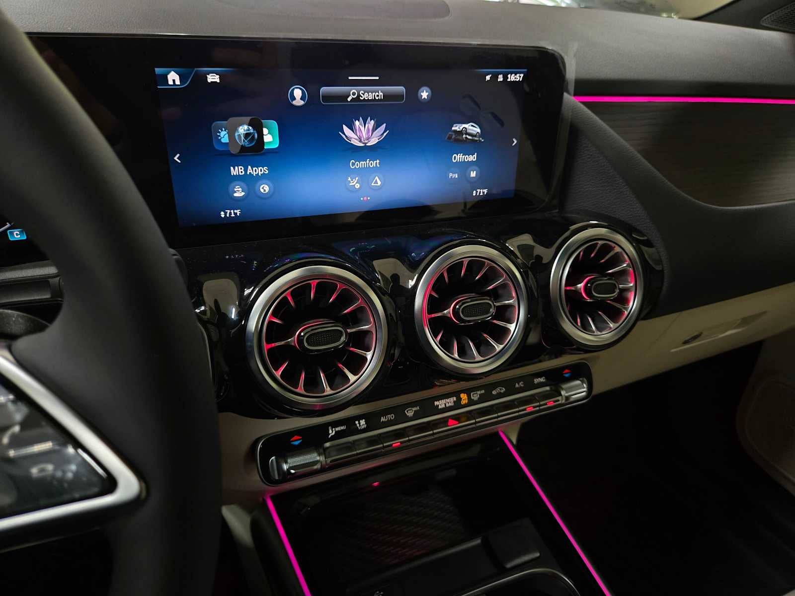 2026 Mercedes-Benz GLA 250 4MATIC® SUV