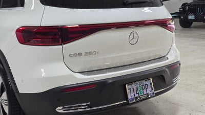 2025 Mercedes-Benz EQB 250+ SUV