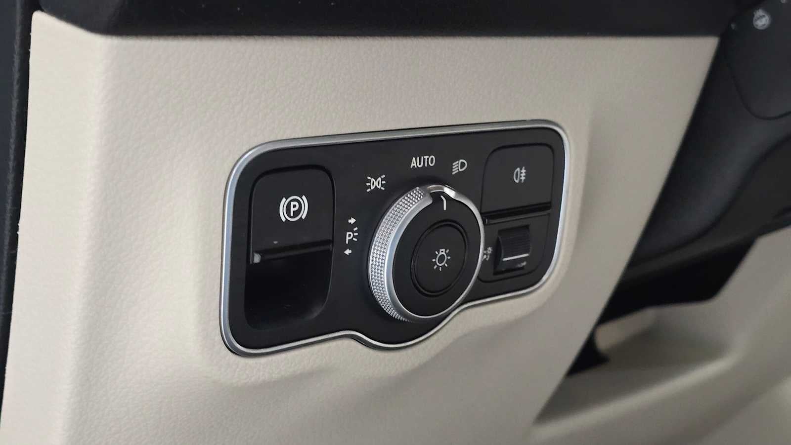 2024 Mercedes-Benz EQB 250+ SUV