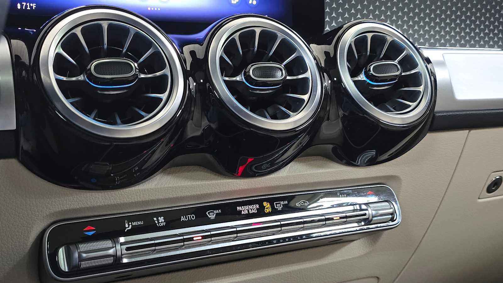 2024 Mercedes-Benz EQB 250+ SUV