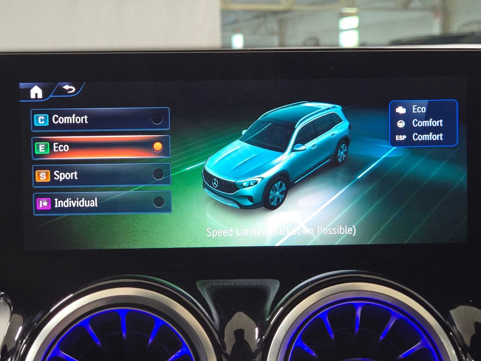 2024 Mercedes-Benz EQB 300 4MATIC® SUV