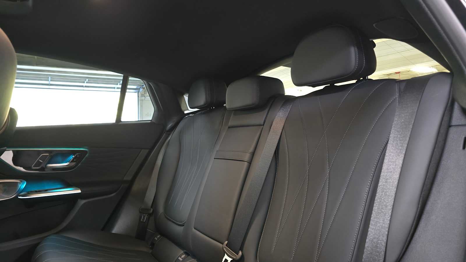 2025 Mercedes-Benz GLC GLC 300