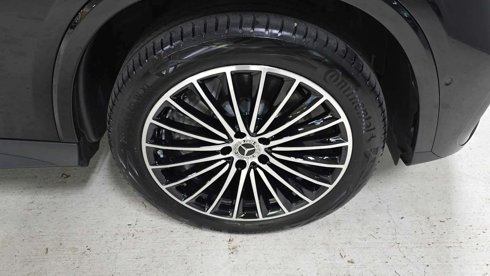 2025 Mercedes-Benz GLC GLC 300