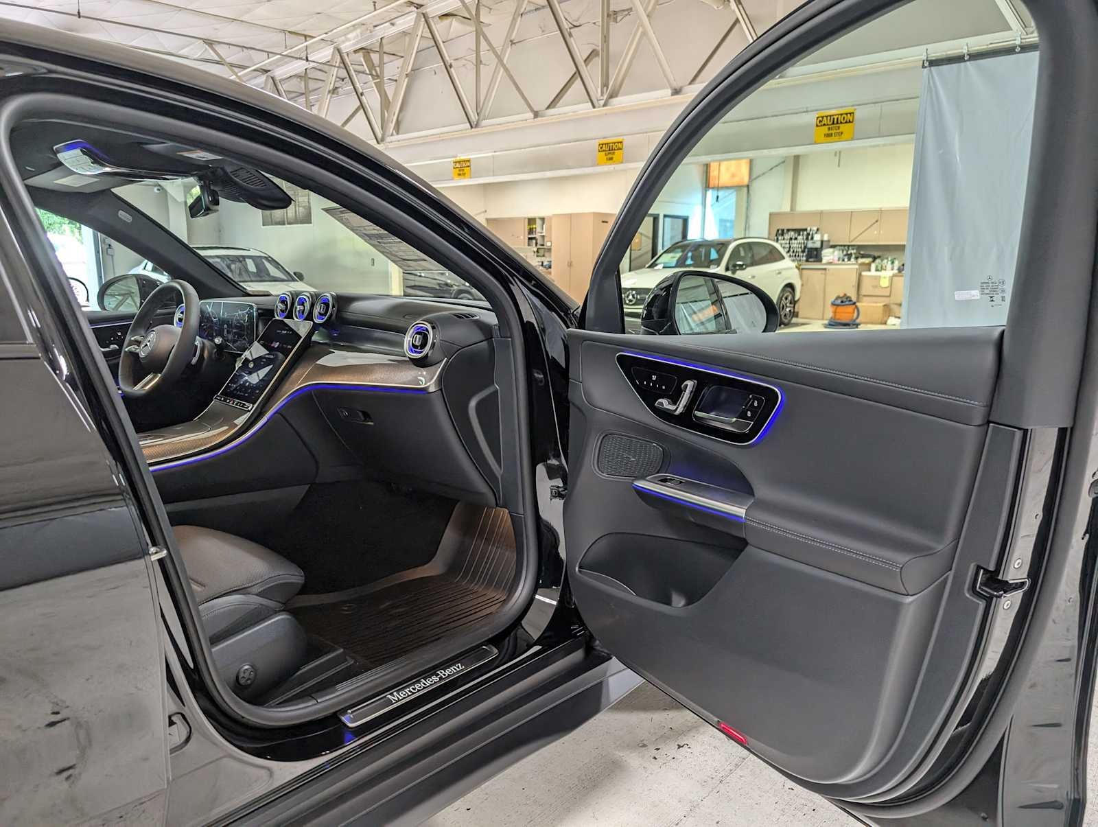 2025 Mercedes-Benz GLC GLC 300