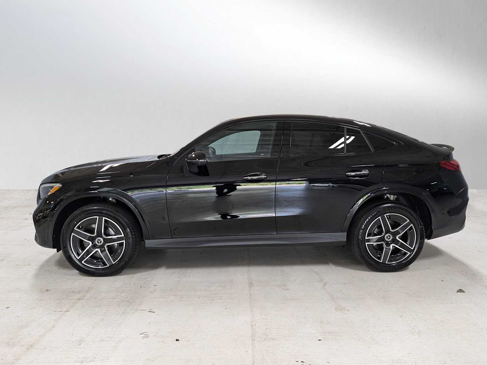 2025 Mercedes-Benz GLC GLC 300