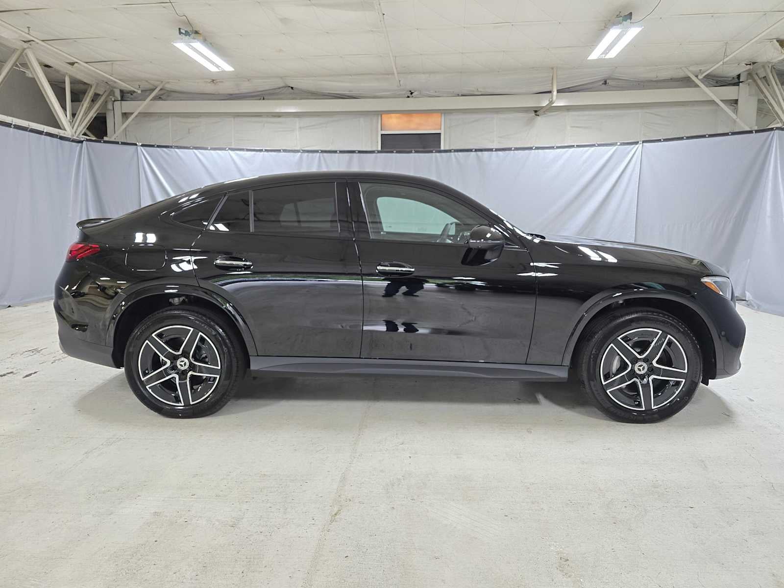 2026 Mercedes-Benz GLC 300 4MATIC® Coupe
