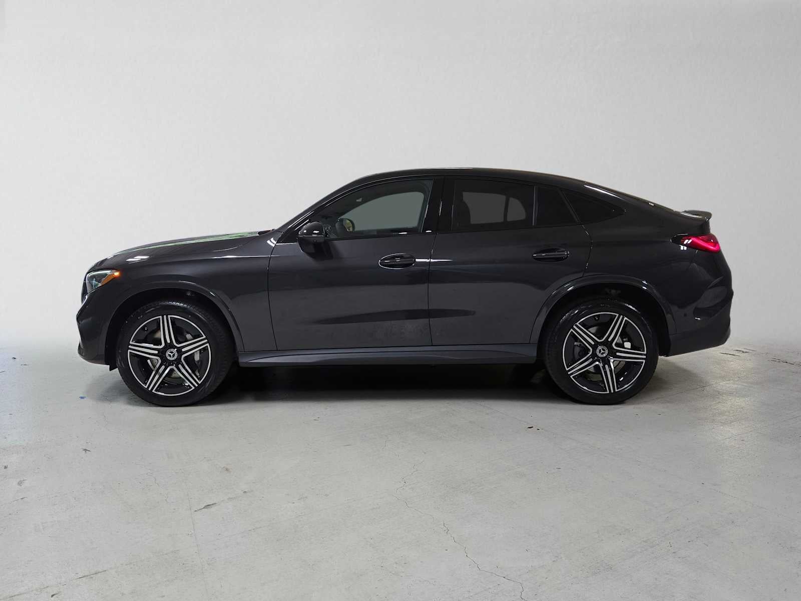 2027 Mercedes-Benz GLC 300 4MATIC® Coupe