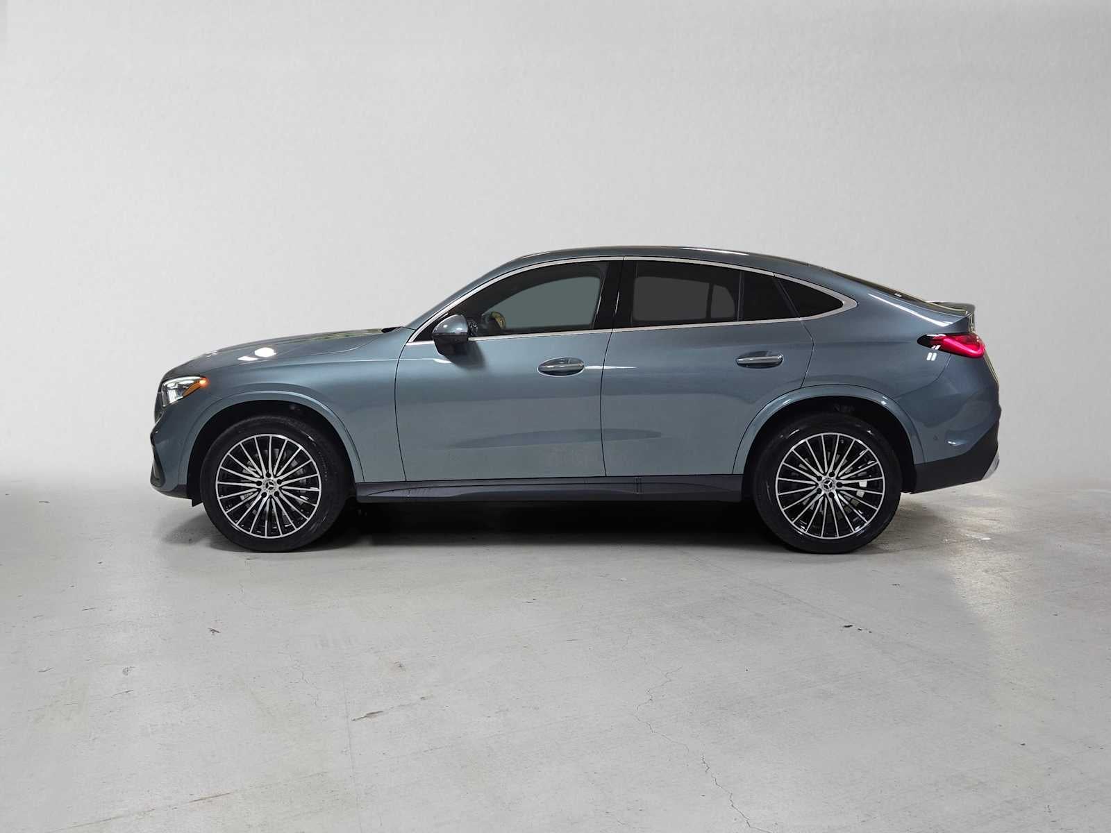 2027 Mercedes-Benz GLC 300 4MATIC® Coupe
