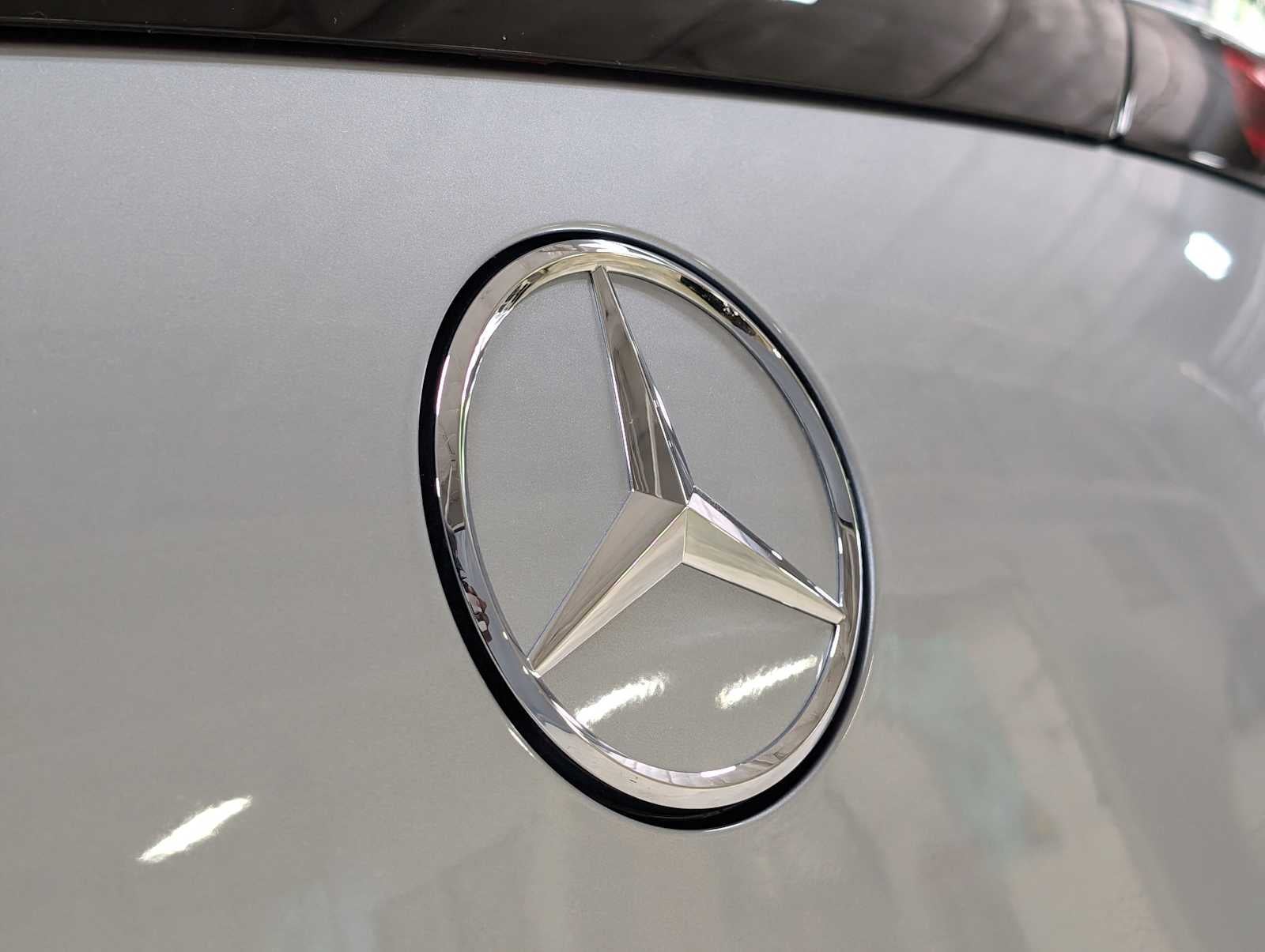 2025 Mercedes-Benz GLC GLC 300