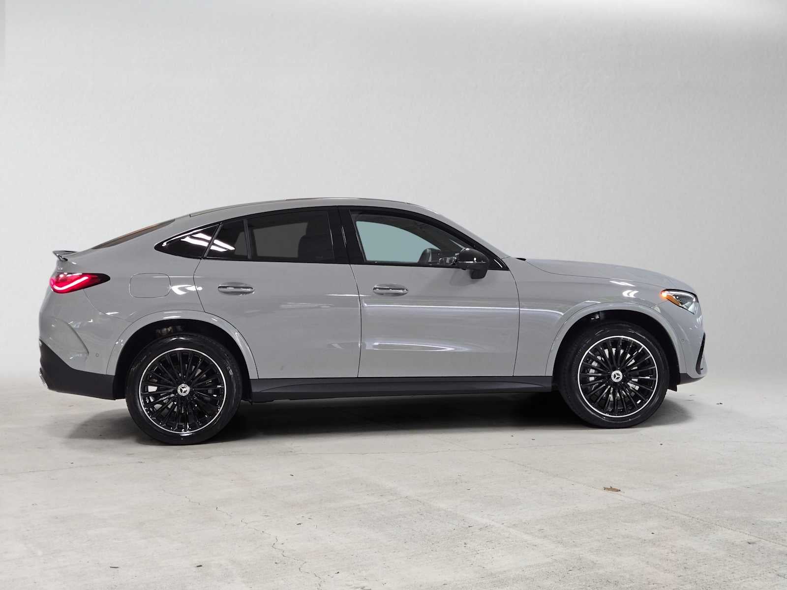 2027 Mercedes-Benz GLC 300 4MATIC® Coupe