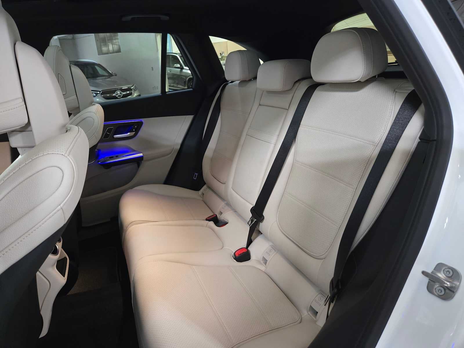 2027 Mercedes-Benz GLC 300 SUV