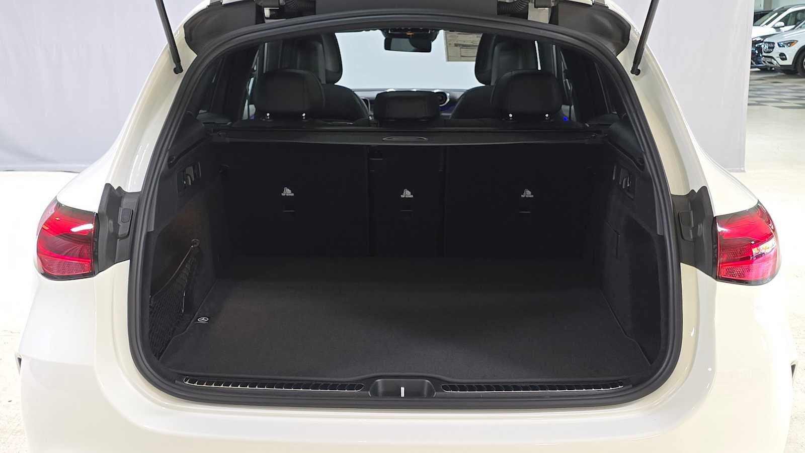 2026 Mercedes-Benz GLC 300 GLC 300