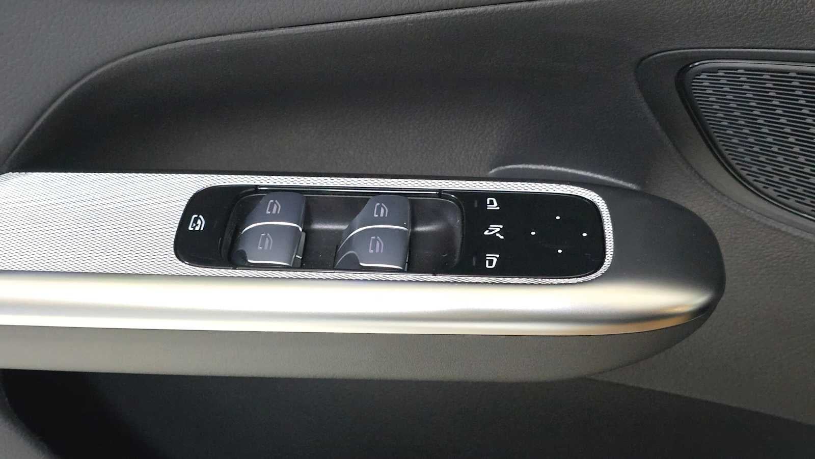 2026 Mercedes-Benz GLC 300 GLC 300