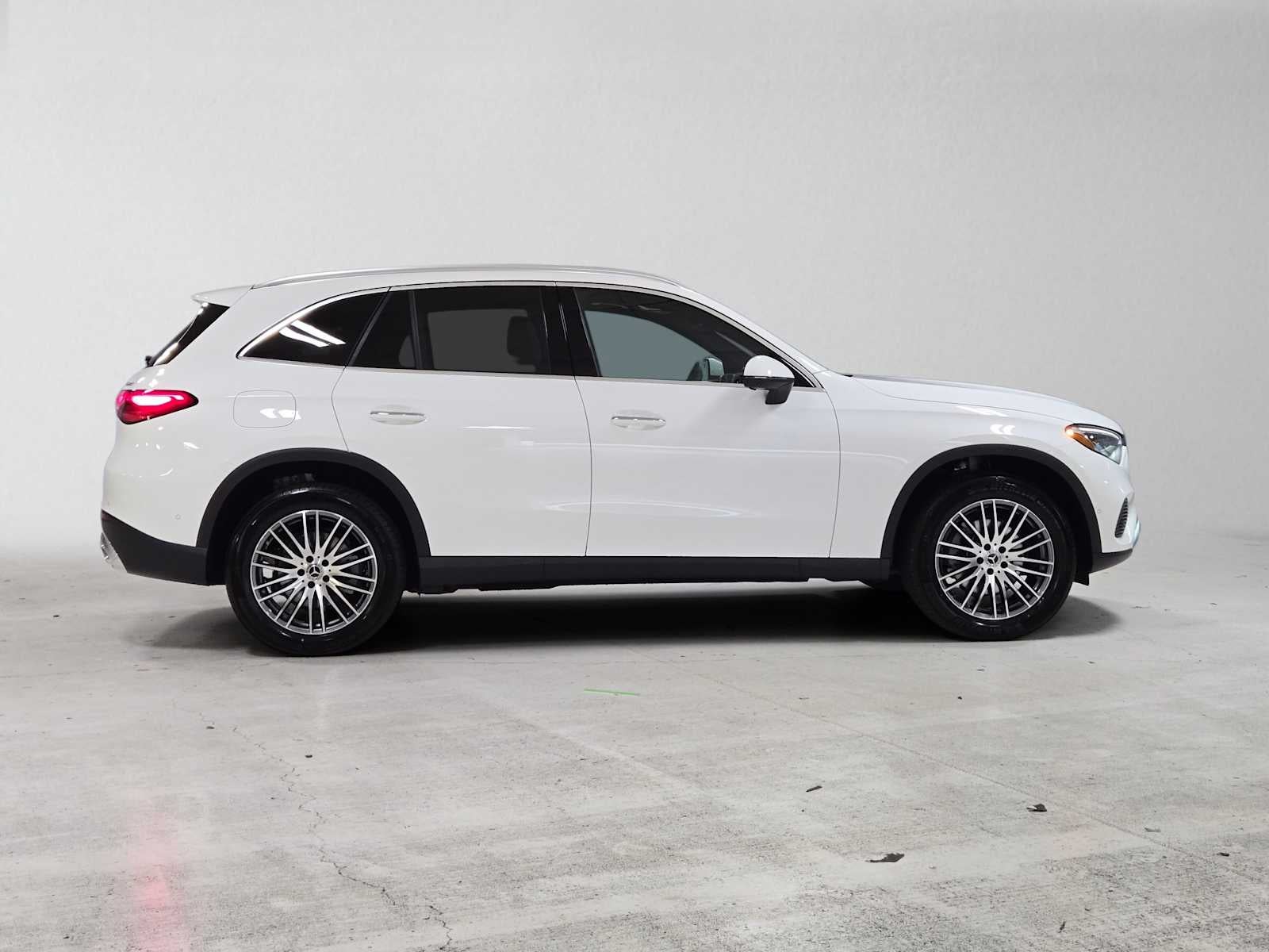 2027 Mercedes-Benz GLC 300 4MATIC® SUV