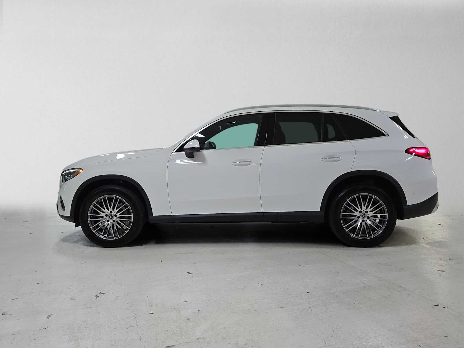 2027 Mercedes-Benz GLC 300 4MATIC® SUV