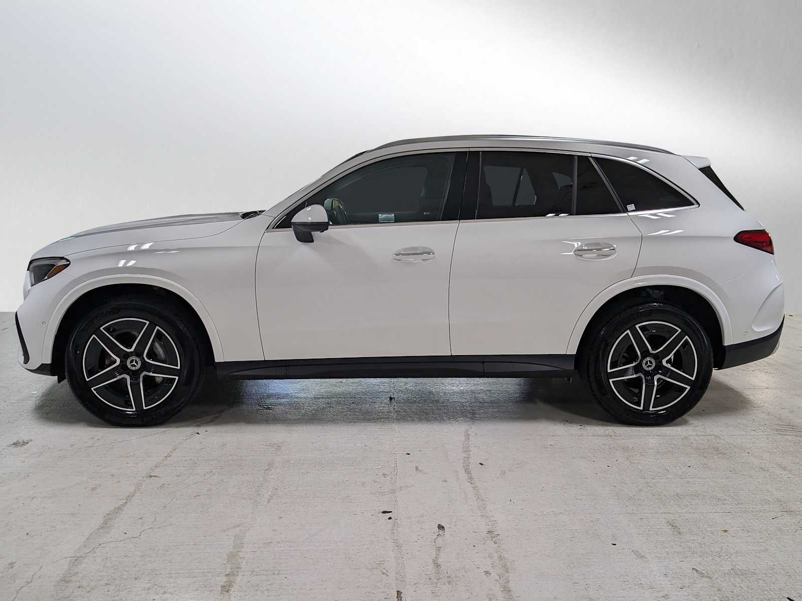 2025 Mercedes-Benz GLC GLC 300