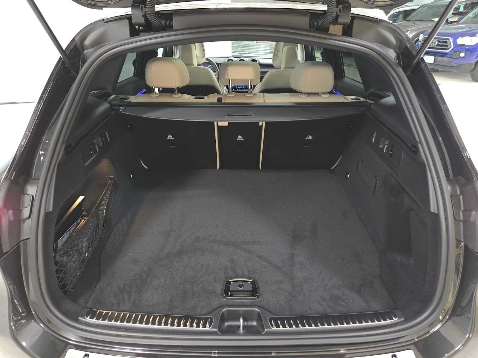 2027 Mercedes-Benz GLC 300 4MATIC® SUV