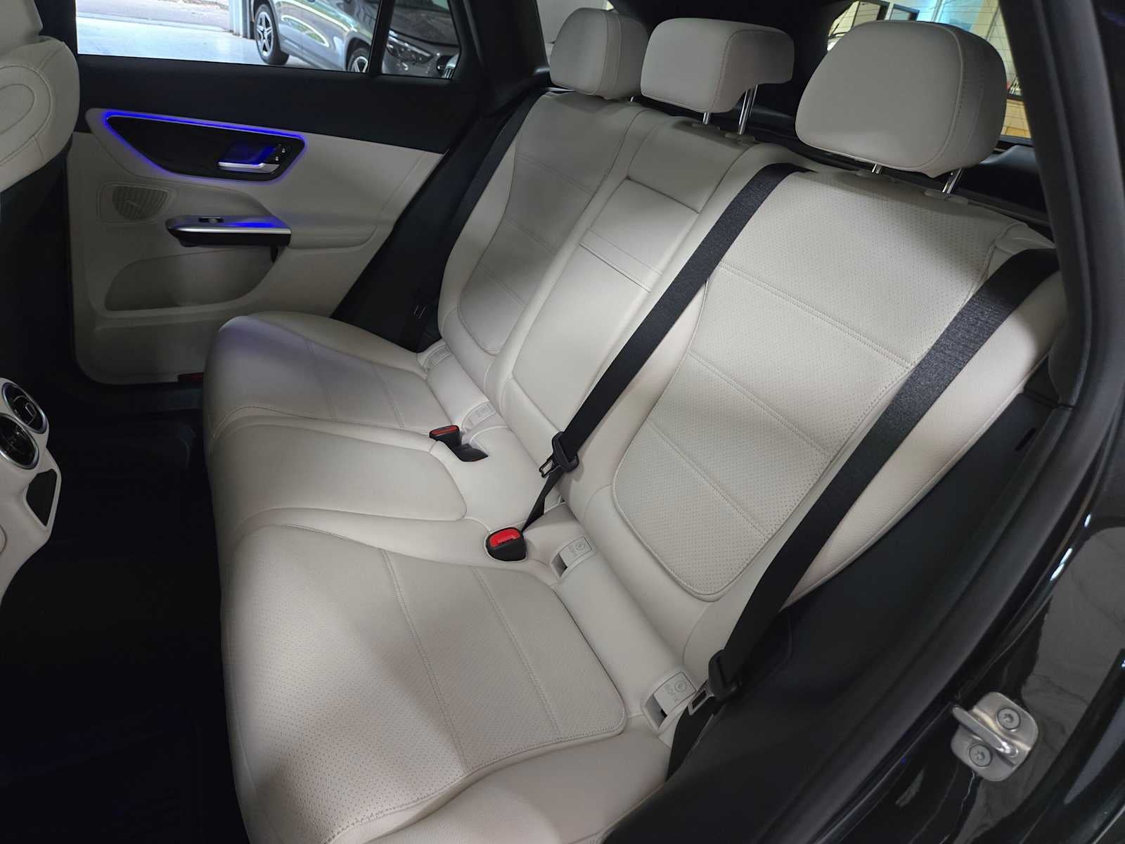 2027 Mercedes-Benz GLC 300 4MATIC® SUV