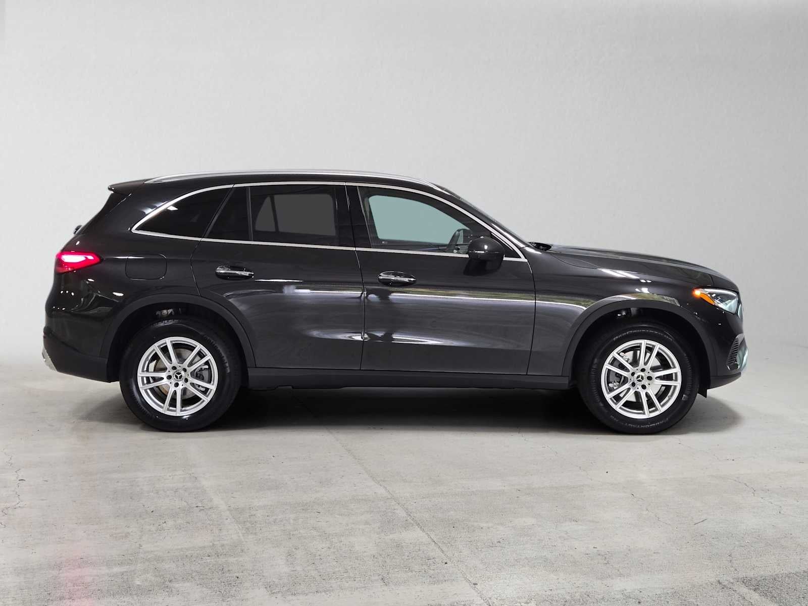 2027 Mercedes-Benz GLC 300 4MATIC® SUV