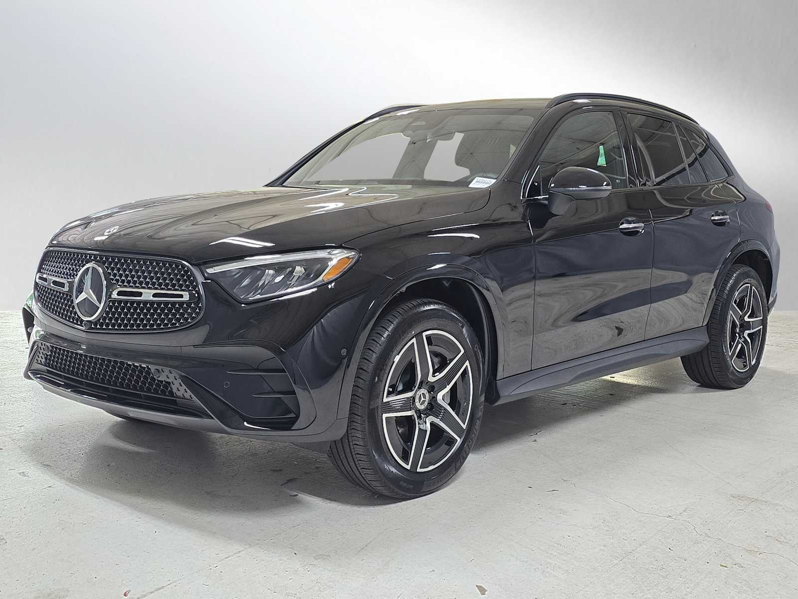 2026 Mercedes-Benz GLC 300 4MATIC® SUV
