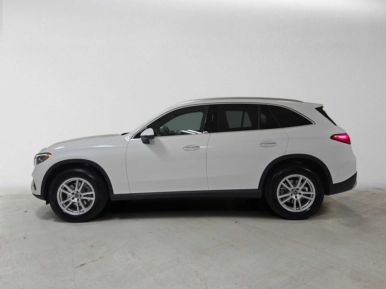 2027 Mercedes-Benz GLC 300 4MATIC® SUV
