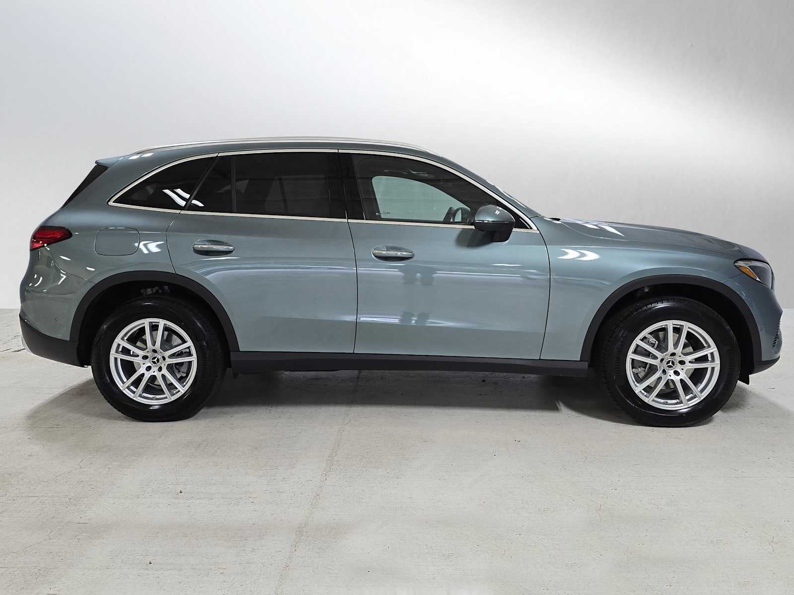 2026 Mercedes-Benz GLC 300 GLC 300