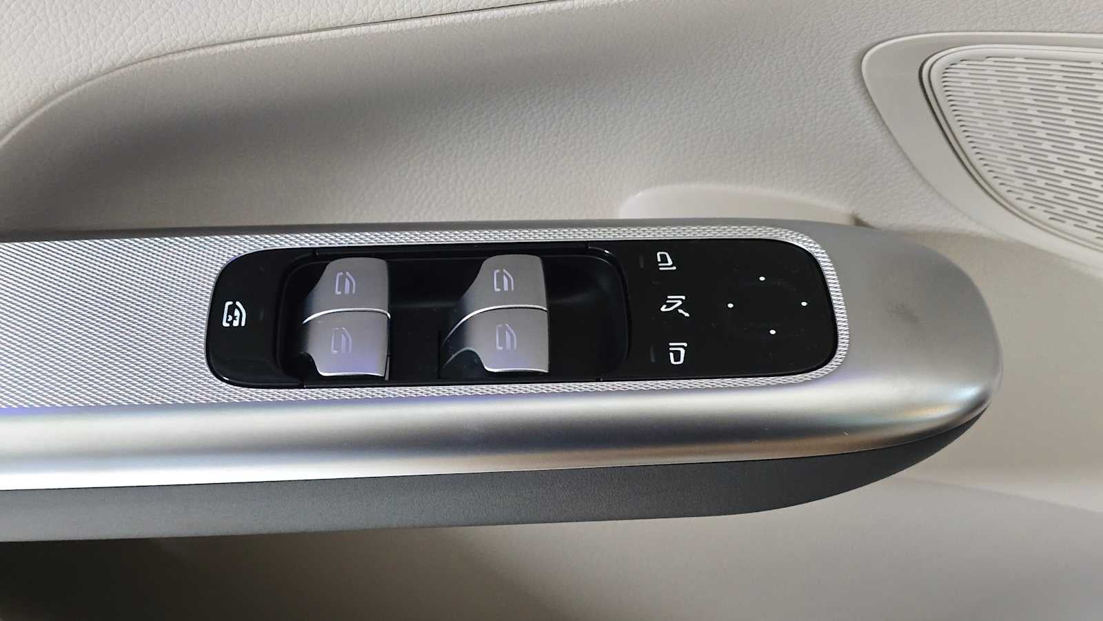 2026 Mercedes-Benz GLC 300 GLC 300