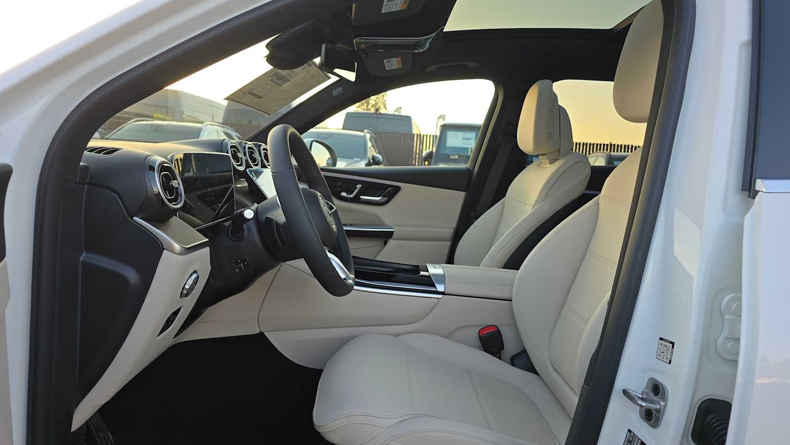 2026 Mercedes-Benz GLC GLC 300