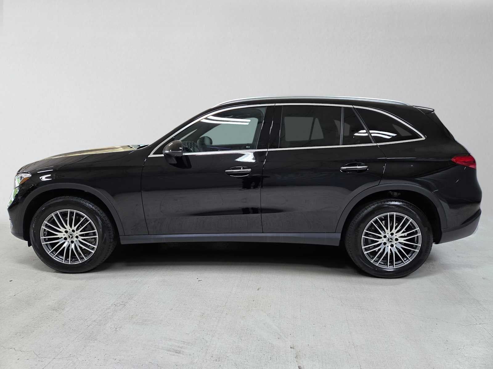 2027 Mercedes-Benz GLC 300 4MATIC® SUV