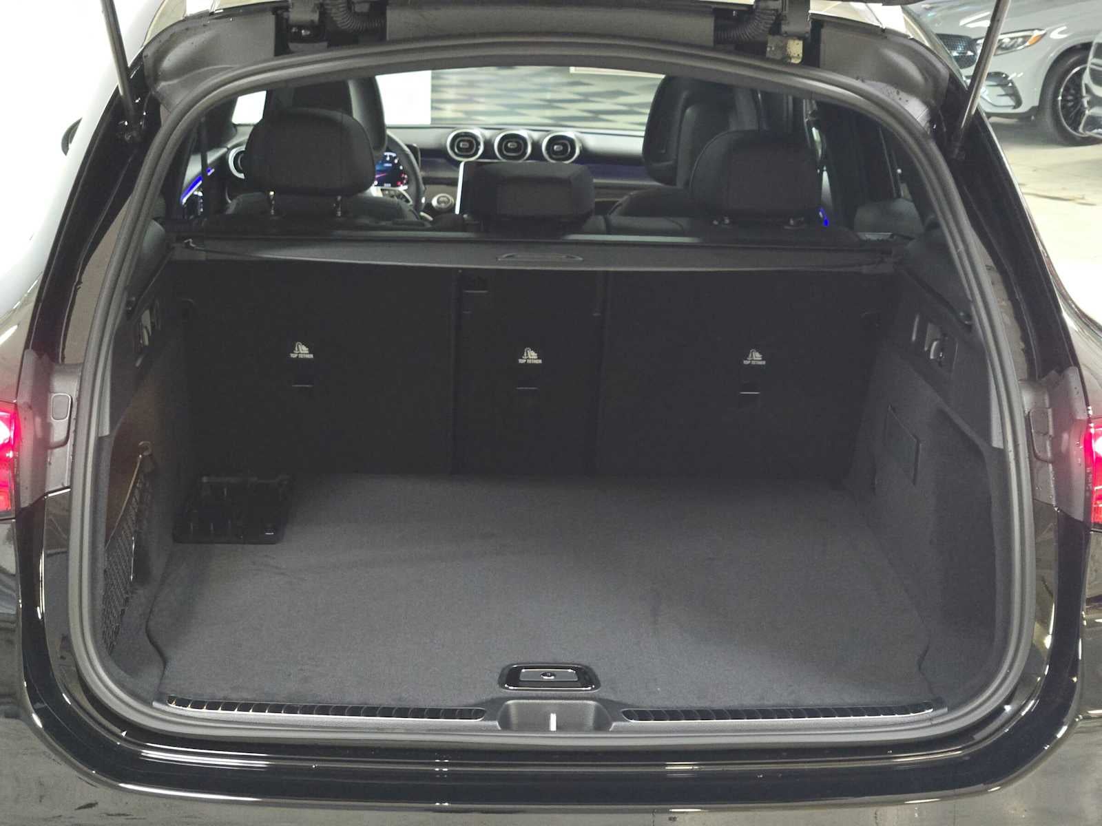 2027 Mercedes-Benz GLC 300 4MATIC® SUV