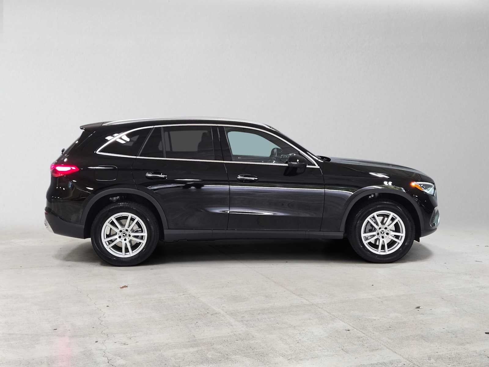 2027 Mercedes-Benz GLC 300 4MATIC® SUV