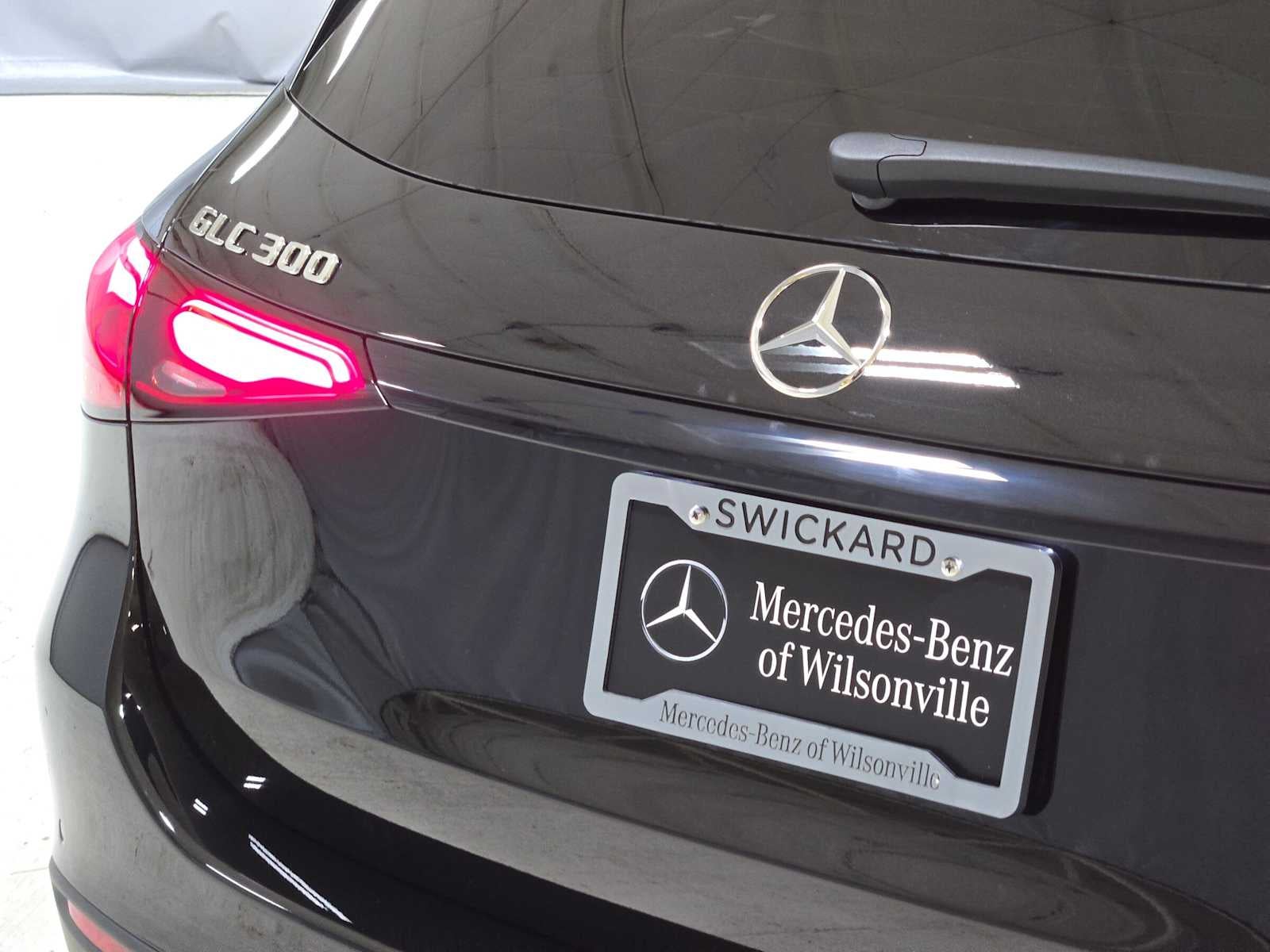 2027 Mercedes-Benz GLC 300 4MATIC® SUV