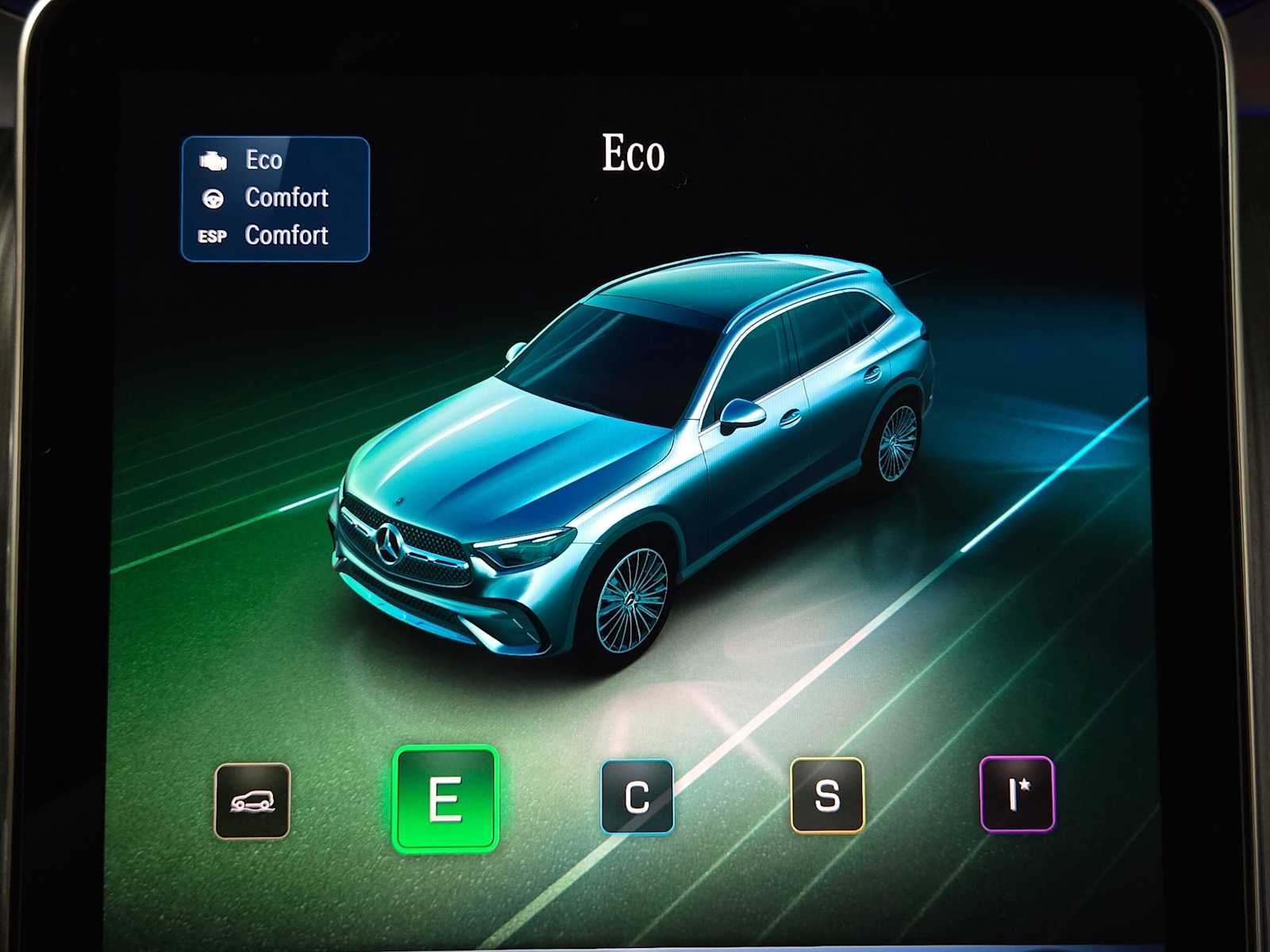 2027 Mercedes-Benz GLC 300 4MATIC® SUV