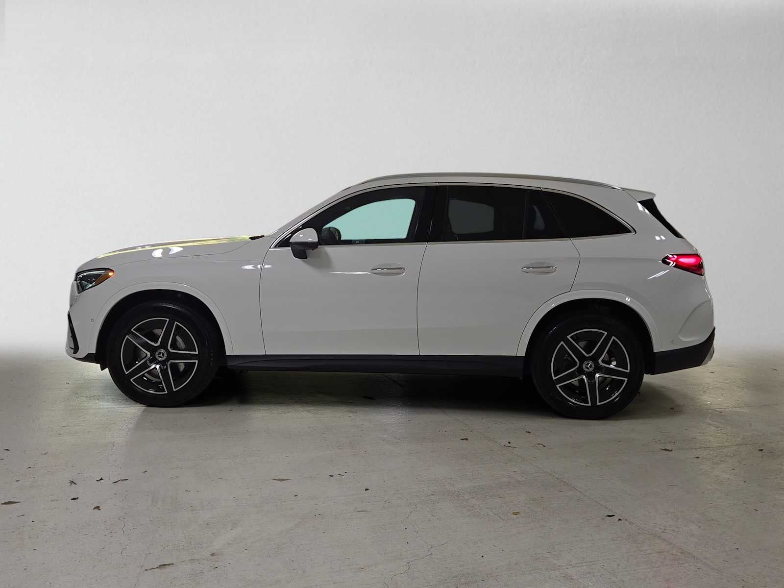 2027 Mercedes-Benz GLC 300 4MATIC® SUV