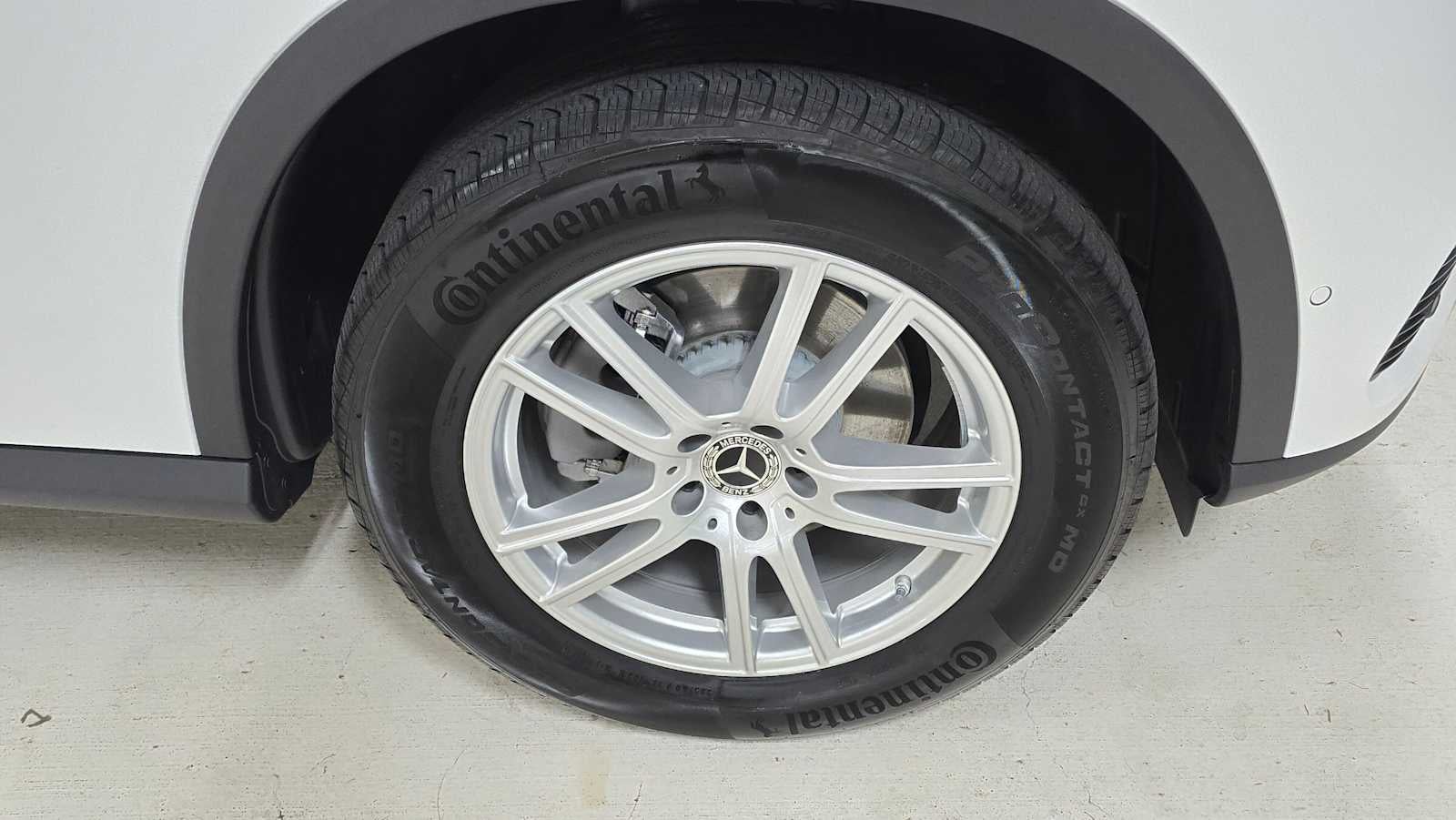 2025 Mercedes-Benz GLC 300 GLC 300