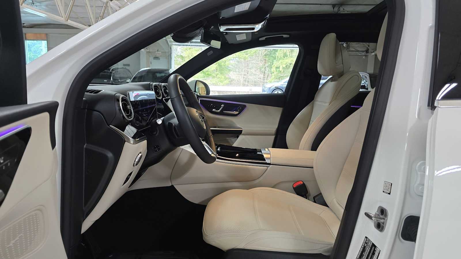 2025 Mercedes-Benz GLC 300 GLC 300