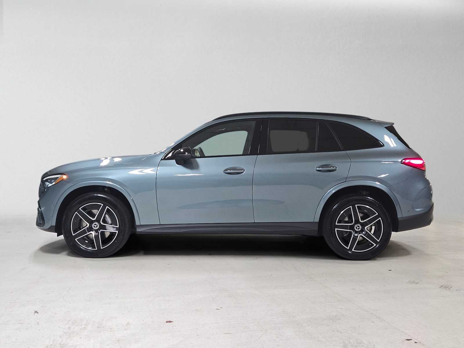 2027 Mercedes-Benz GLC 300 4MATIC® SUV