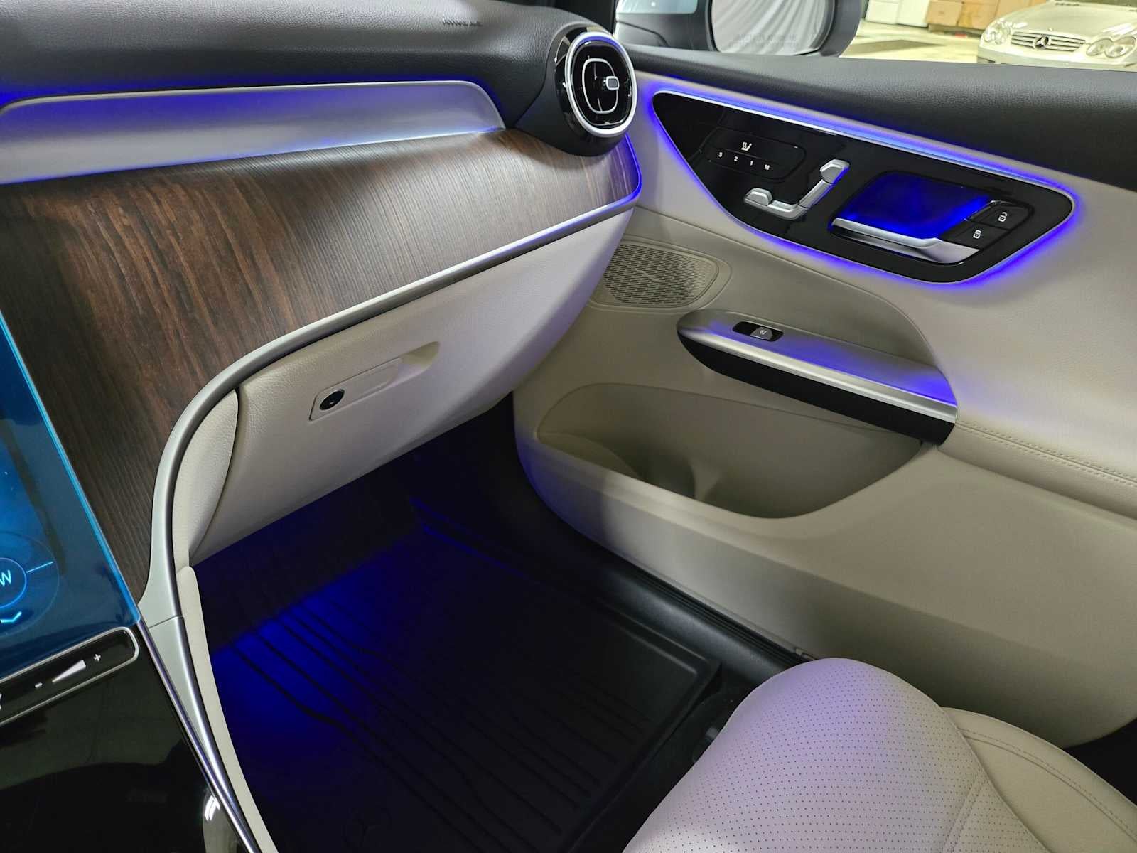 2027 Mercedes-Benz GLC 300 4MATIC® SUV