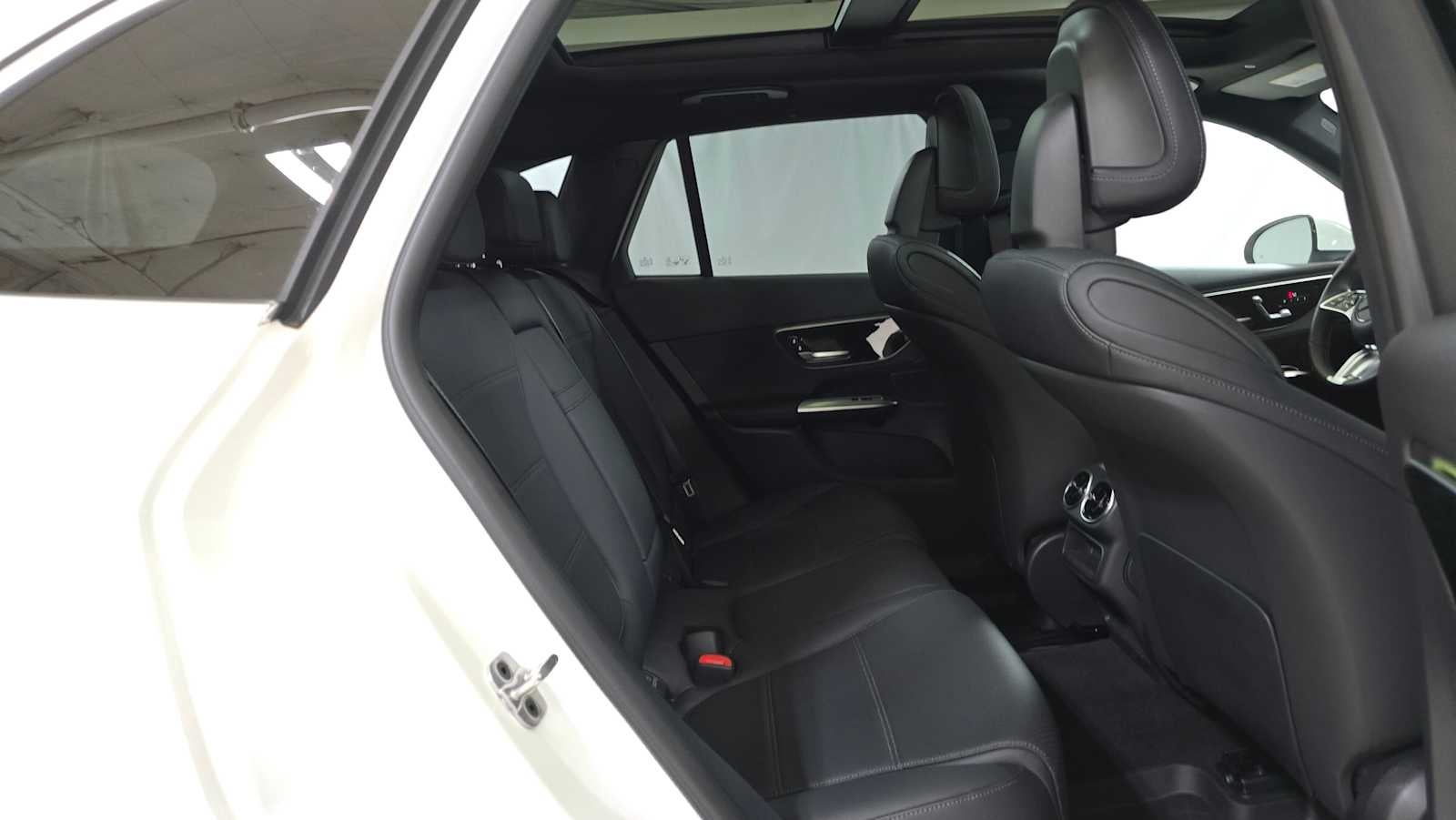 2025 Mercedes-Benz GLC 300 GLC 300