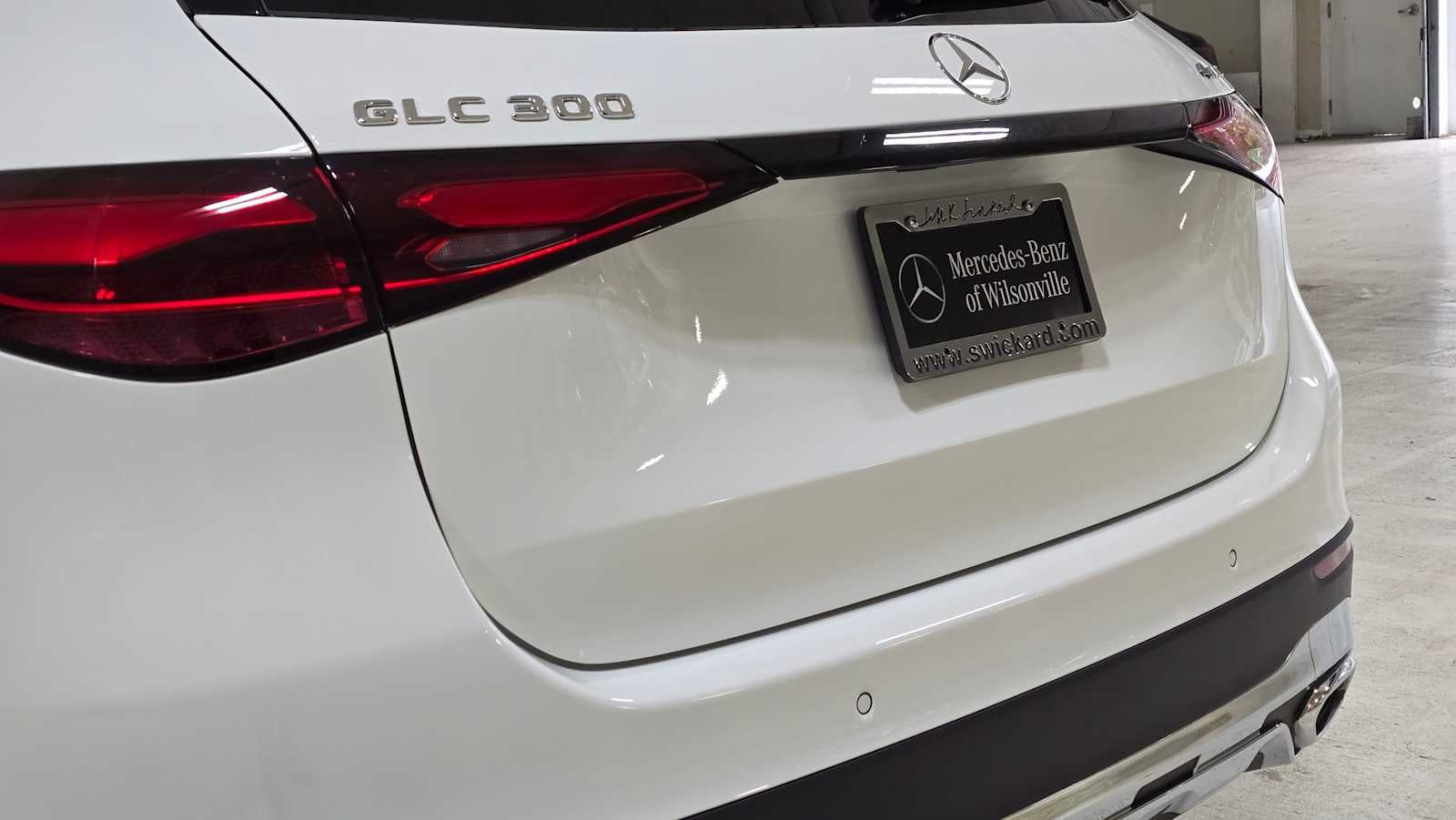 2025 Mercedes-Benz GLC 300 GLC 300